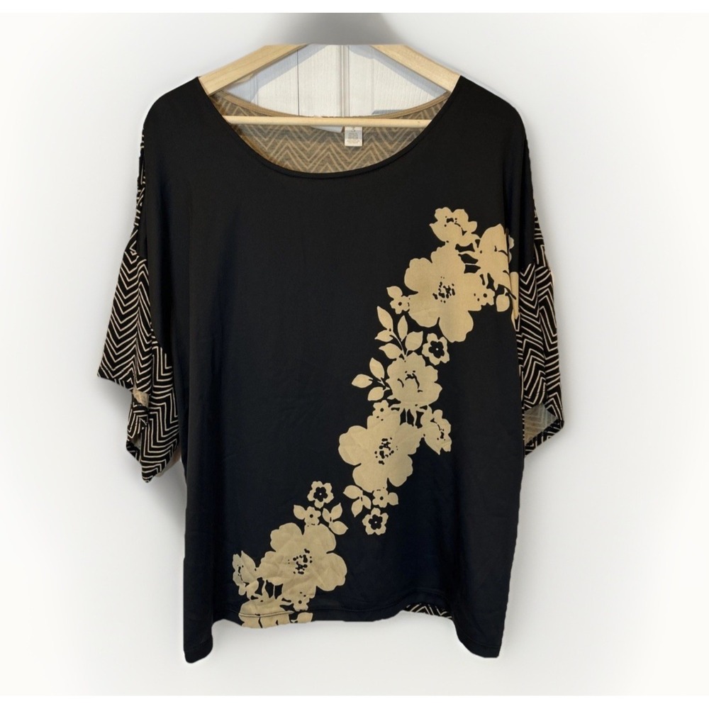 Chicos Womens Blouse 3(XL) Mixed Media Boxy Asian Inspired Floral Black